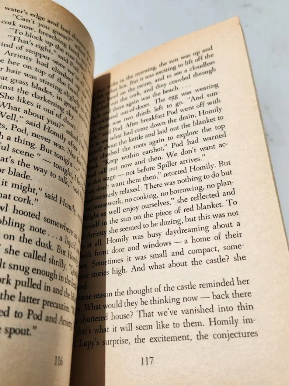 The Borrowers Afloat Vintage Book Paperback by Mary Norton Chapter Books Young A